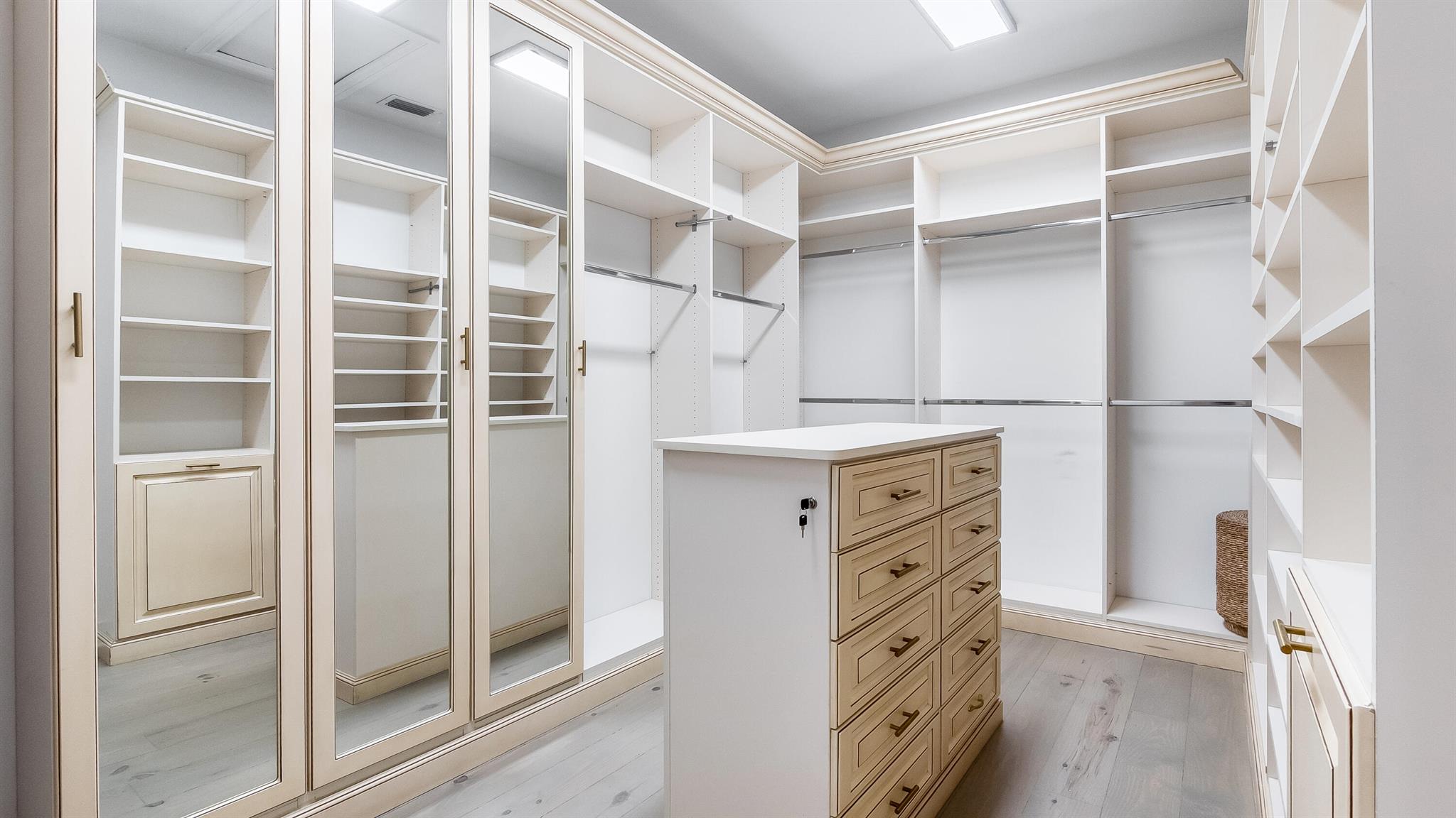 The Oaks - Residential