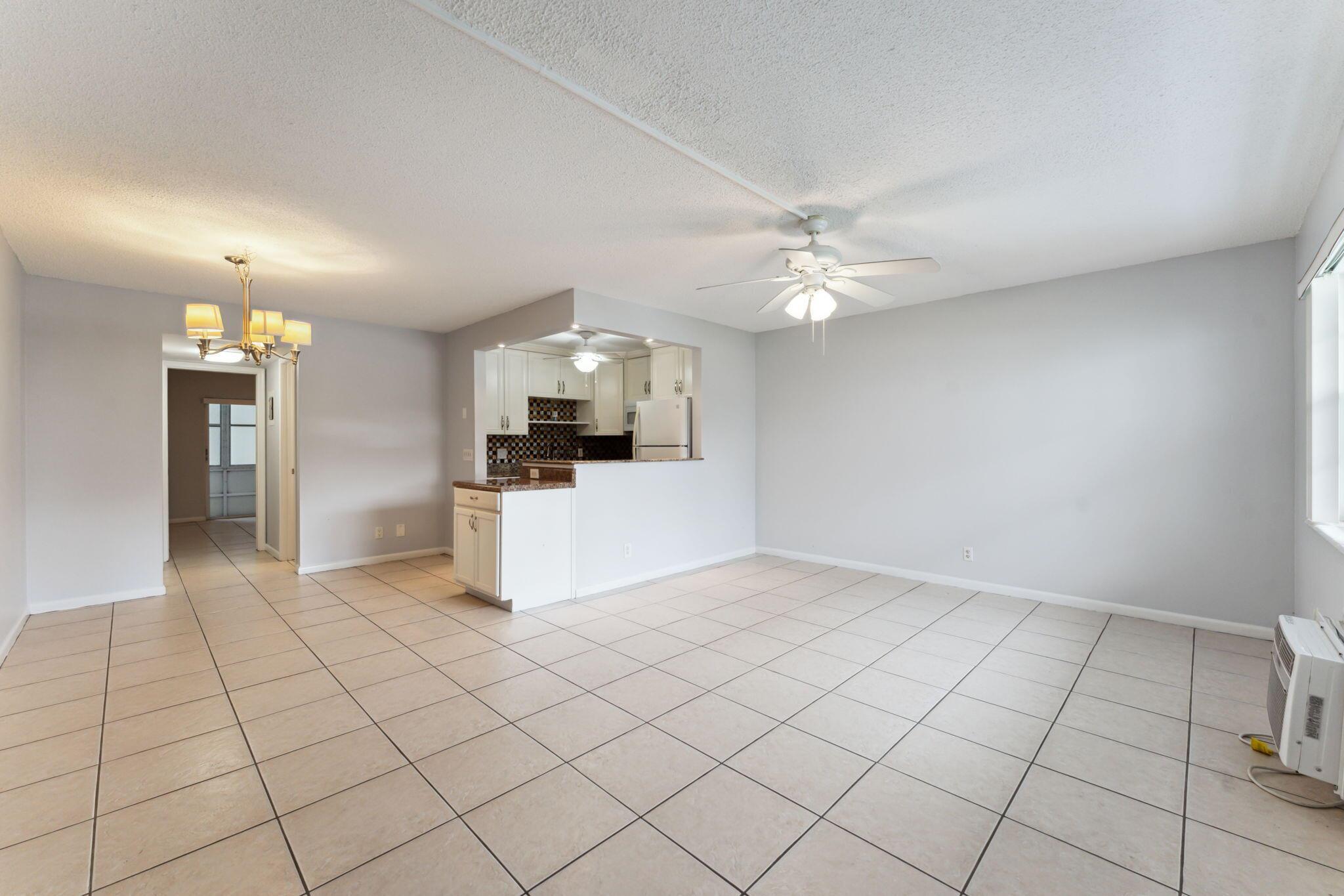 119 Dorchester F