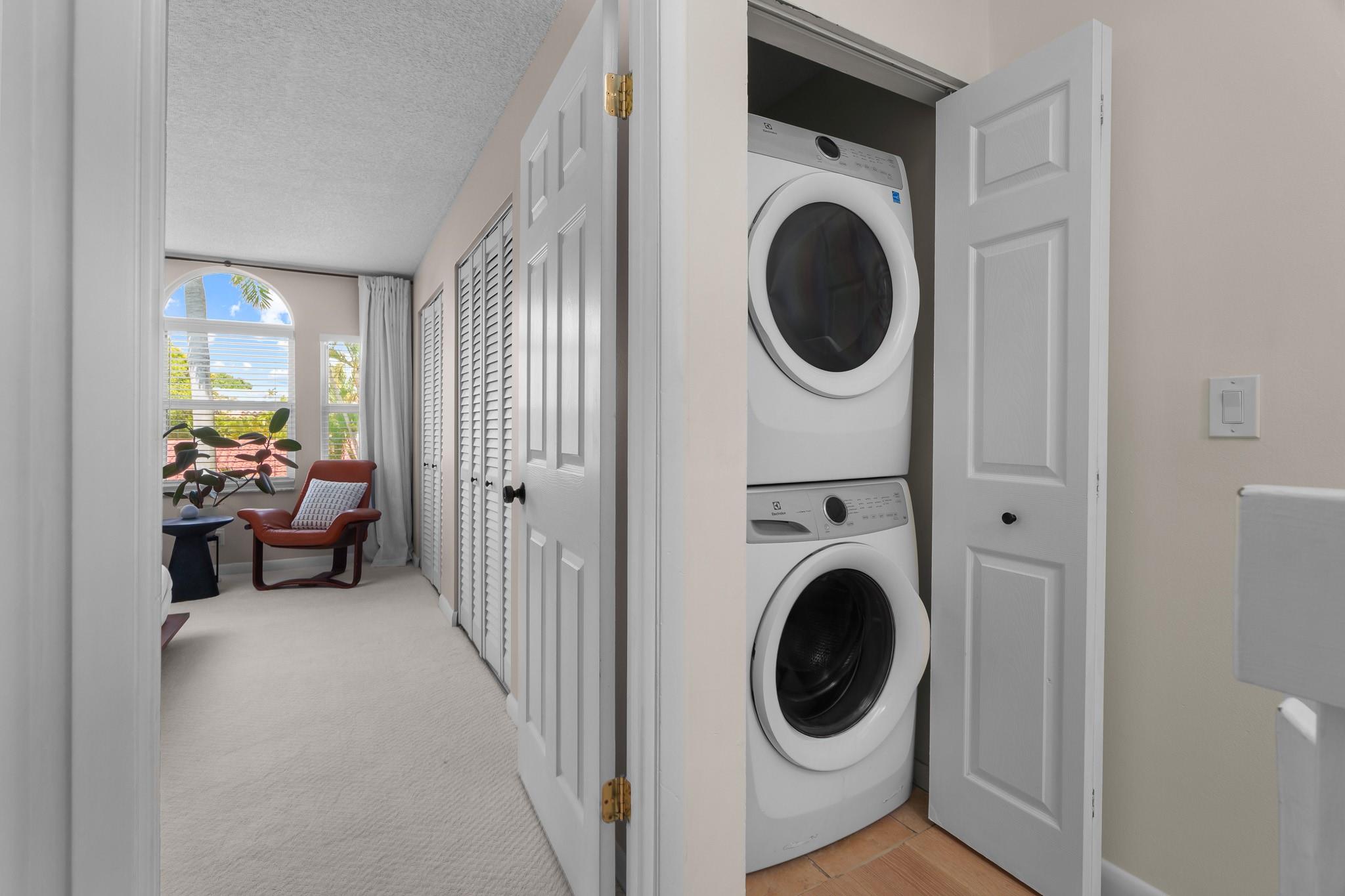 Casa Bayview II - Residential Lease