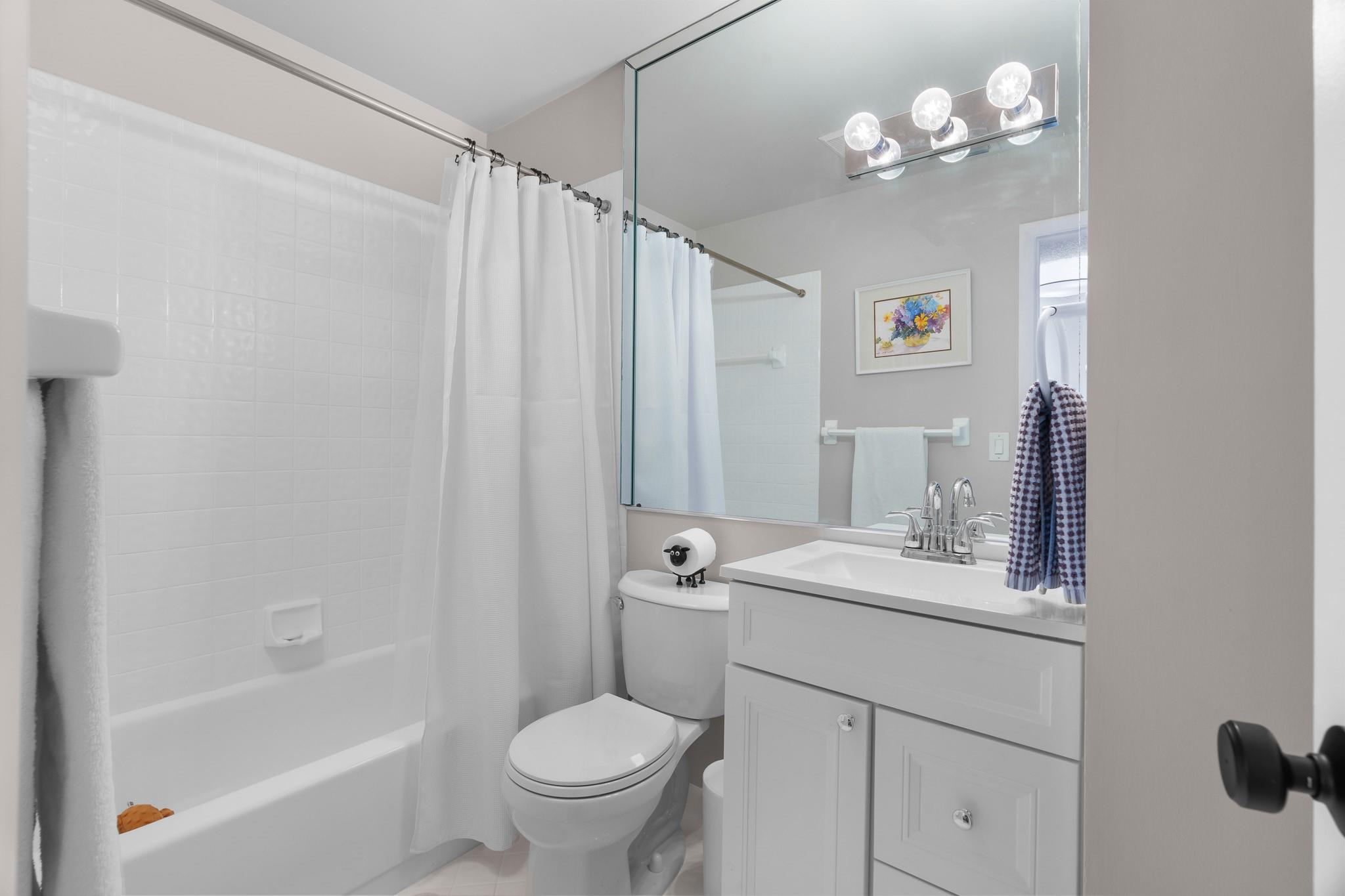 Casa Bayview II - Residential Lease