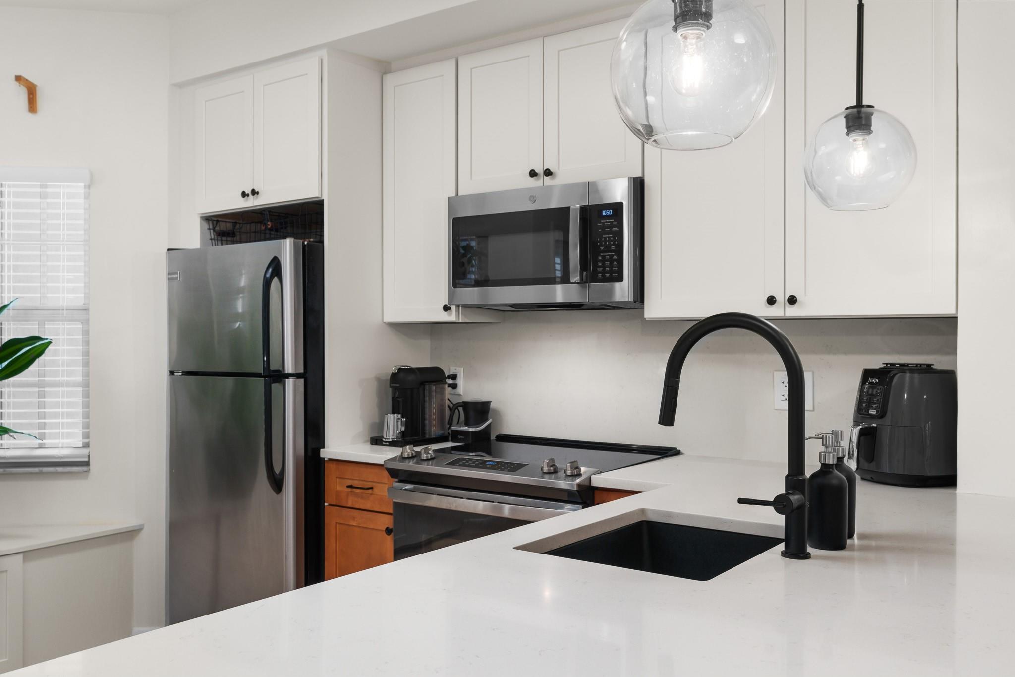 Casa Bayview II - Residential Lease