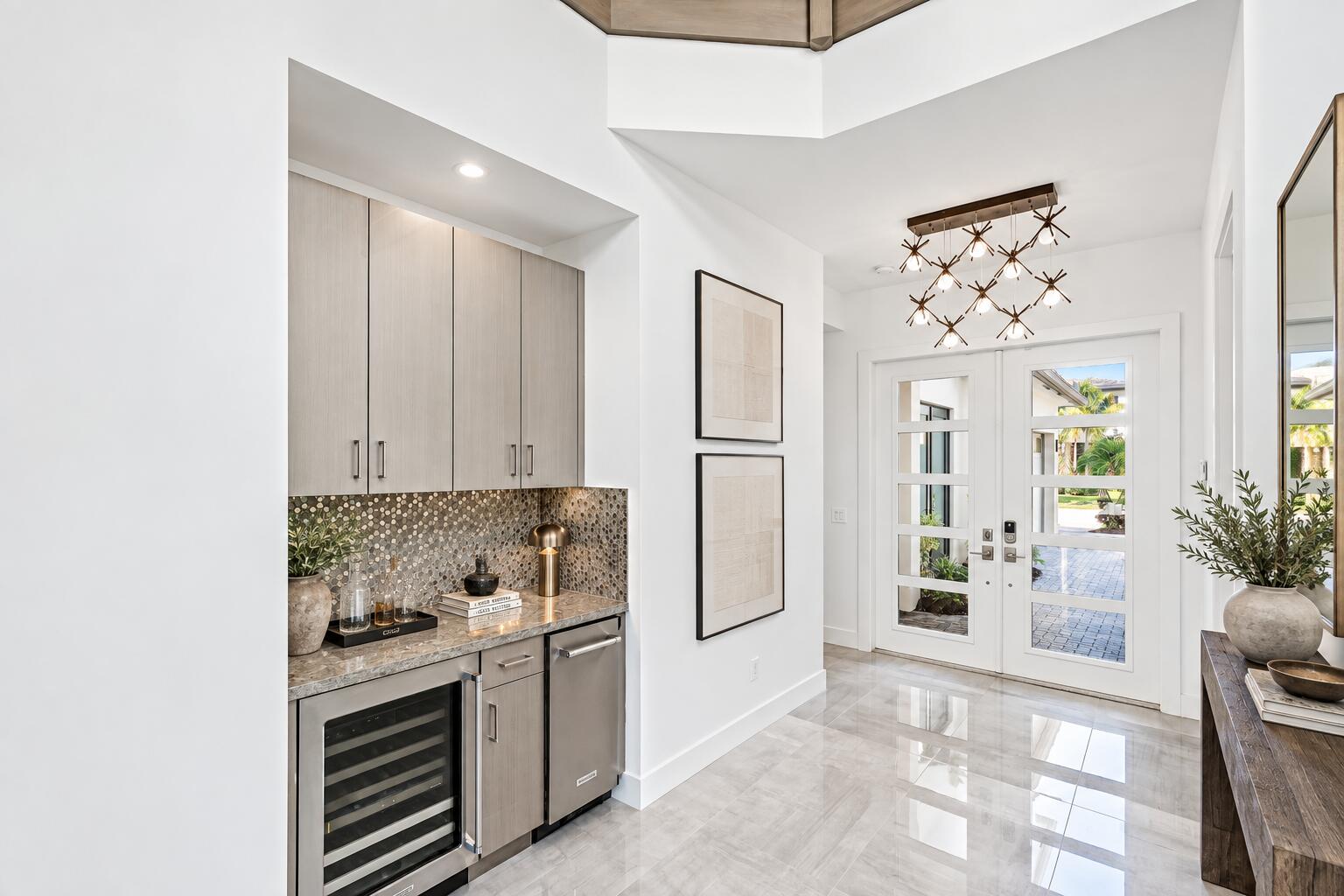 9006 Dulcetto Court