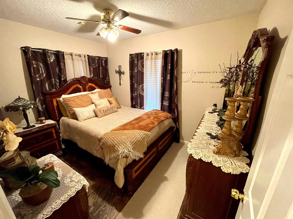 CRESTHAVEN 8 - Residential