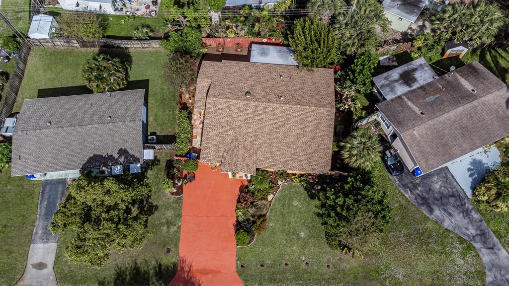 CRESTHAVEN 8 - Residential