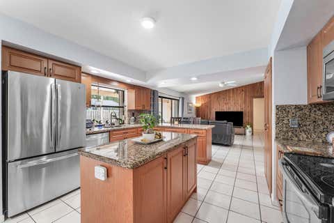 Tiny photo for 1217 NW 111TH Way, Coral Springs, FL 33071 (MLS # B26054819)