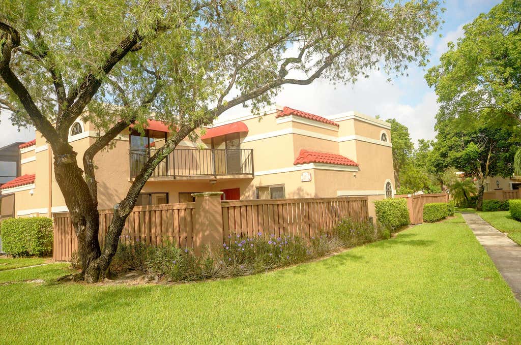 Photo of 8225 Severn Drive #D, Boca Raton, FL 33433 (MLS # B26057893)