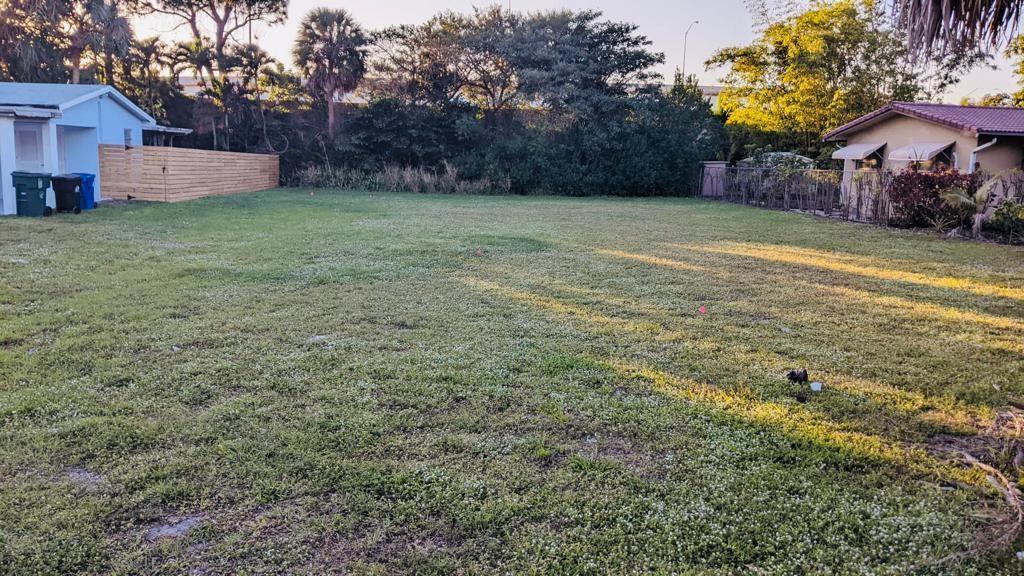 Photo of 443 SW 20TH Avenue, Fort Lauderdale, FL 33312 (MLS # B26059894)