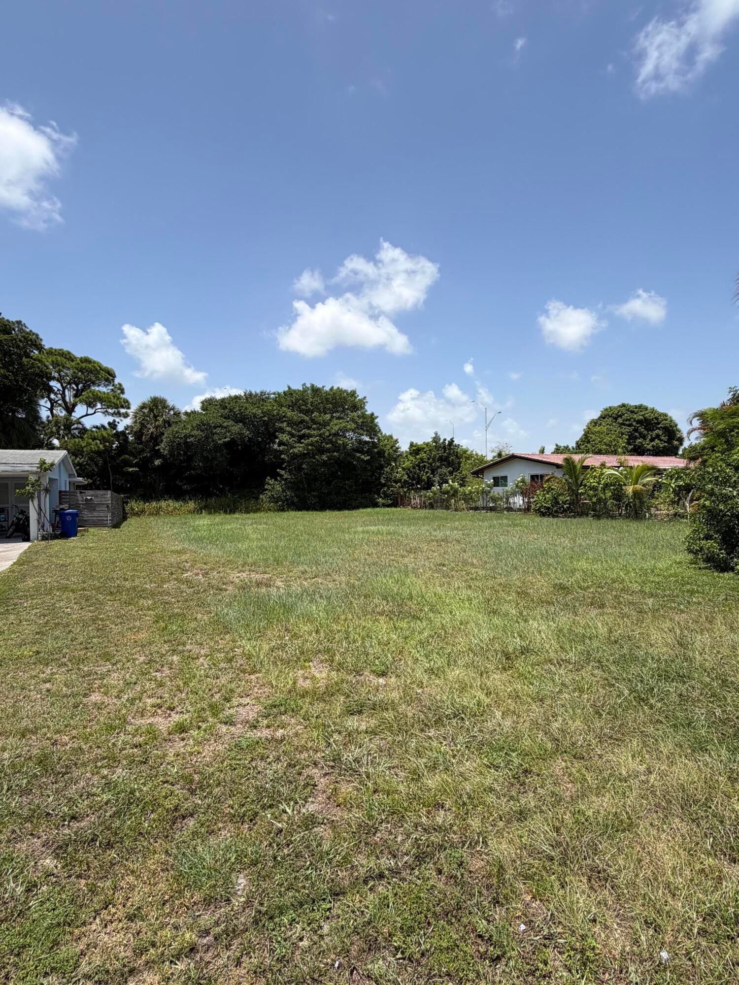 443 SW 20TH Avenue