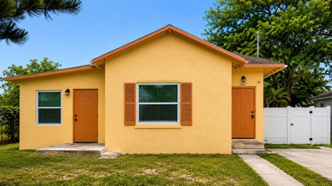 Property photo of 3207 Pinewood Avenue, West Palm Beach, FL 33407