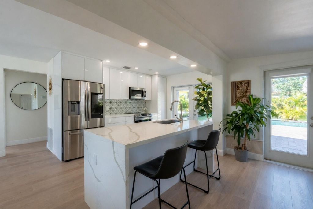 Photo of 4121 NW 11th Avenue, Fort Lauderdale, FL 33309 (MLS # F10542980)