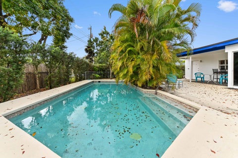 Tiny photo for 6260 NW 19th Street, Sunrise, FL 33313 (MLS # B26042889)