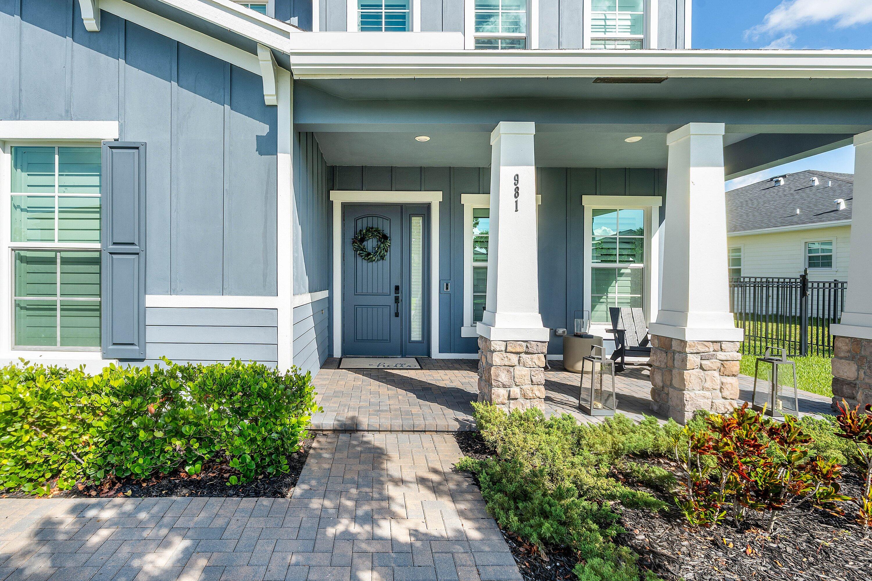 Properties 981 Castaway Court