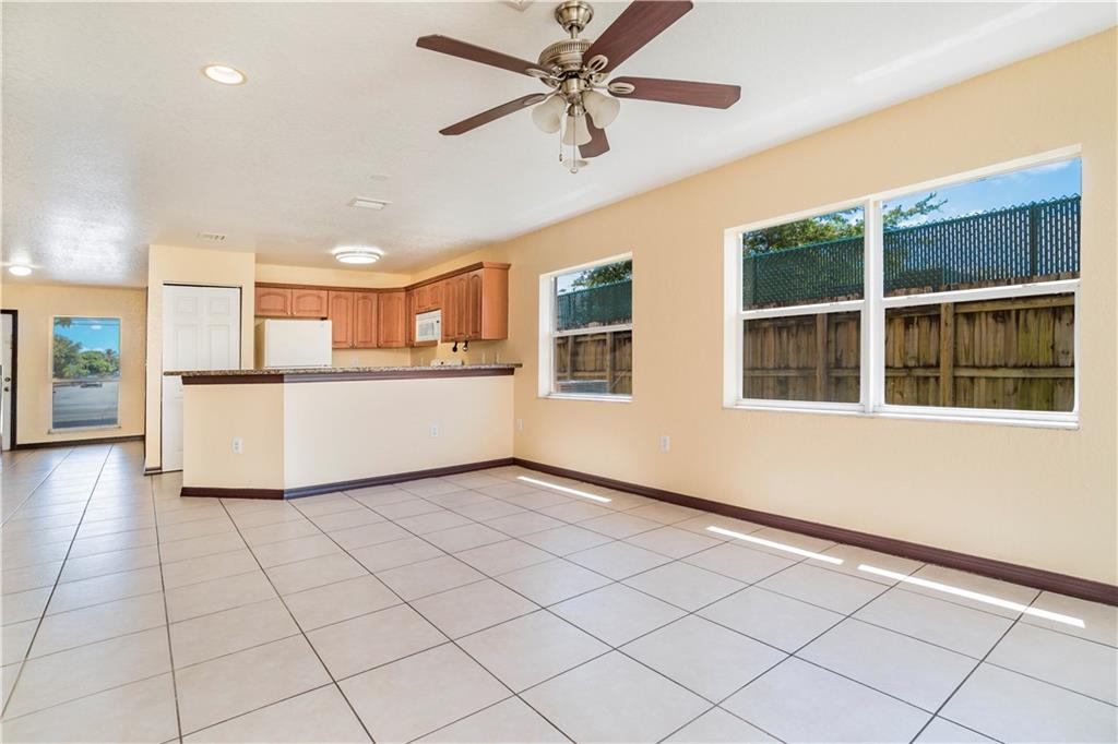 LAUDERDALE NORTH PARK - Residential