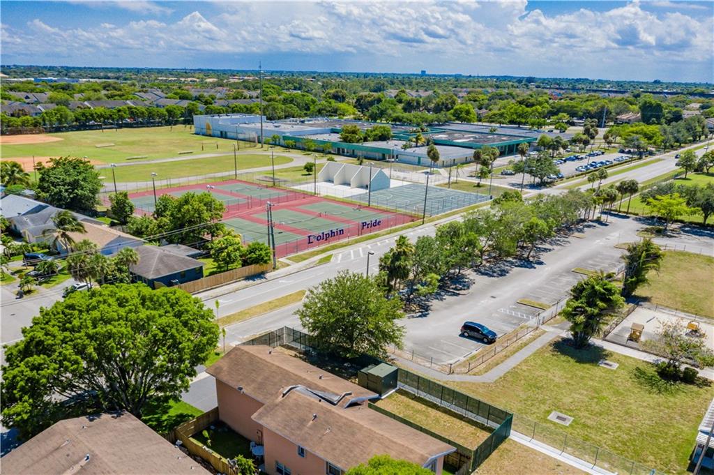 LAUDERDALE NORTH PARK - Residential