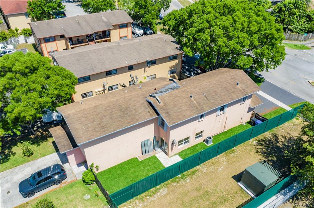 LAUDERDALE NORTH PARK - Residential