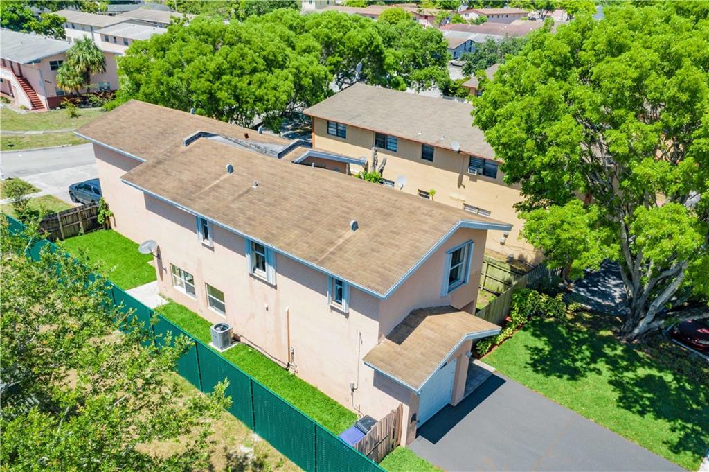 LAUDERDALE NORTH PARK - Residential