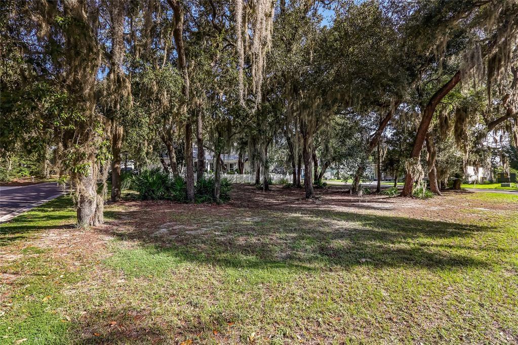 28963 Grandview Manor