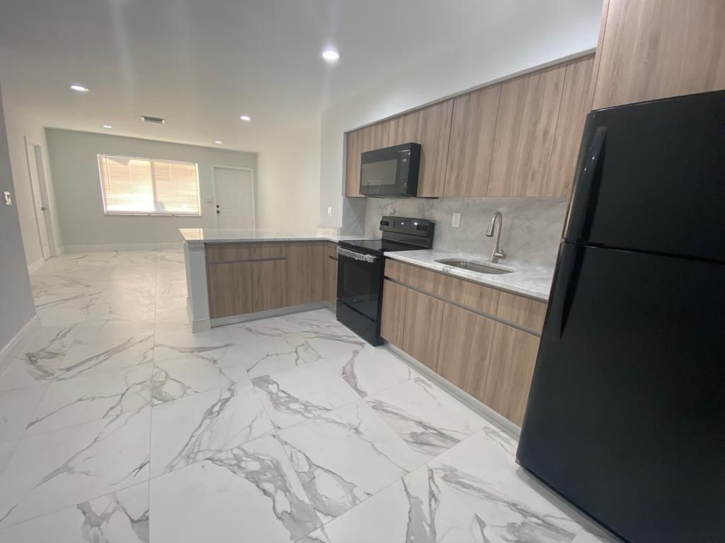 Photo of 2846 N North Dixie Hwy, Boca Raton, FL 33431 (MLS # B26056686)