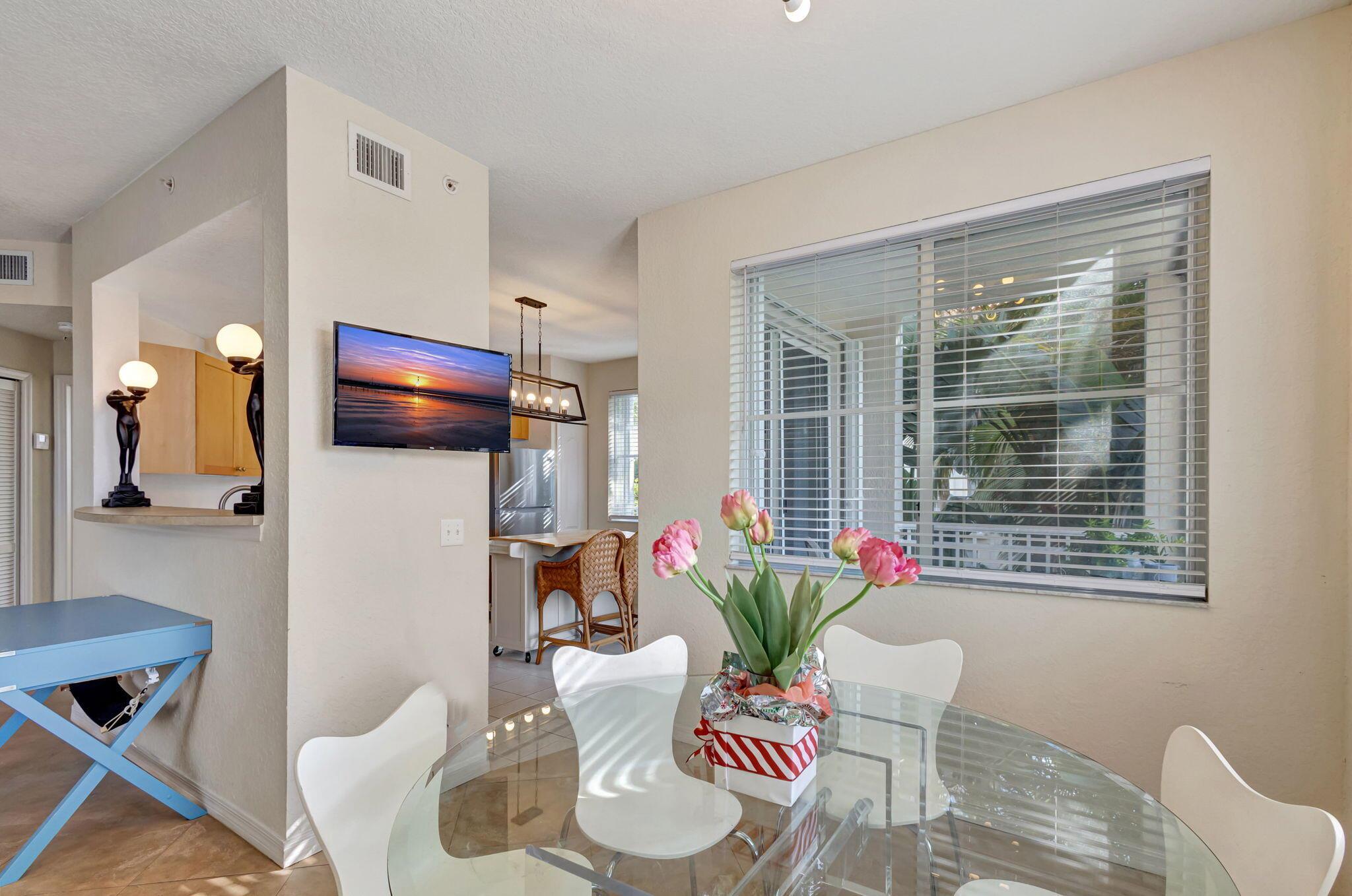 RESIDENCES AT LEGACY PLAC - Residential Lease