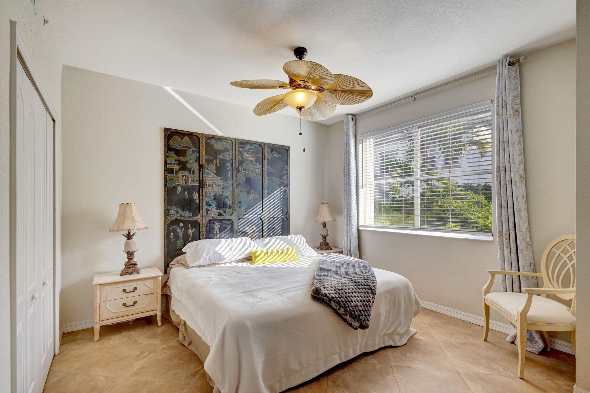 RESIDENCES AT LEGACY PLAC - Residential Lease