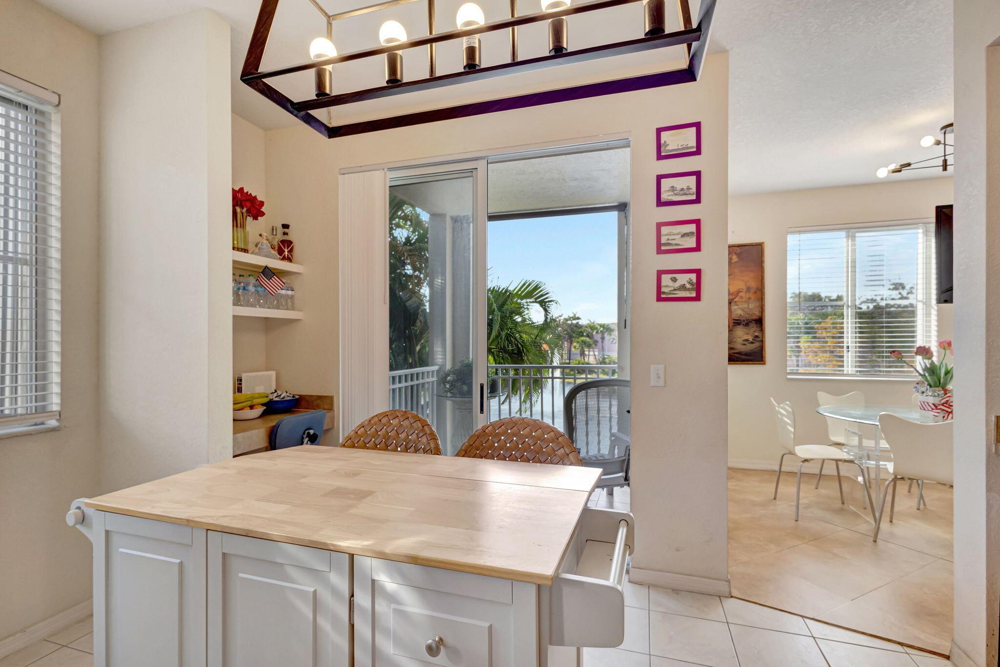 RESIDENCES AT LEGACY PLAC - Residential Lease