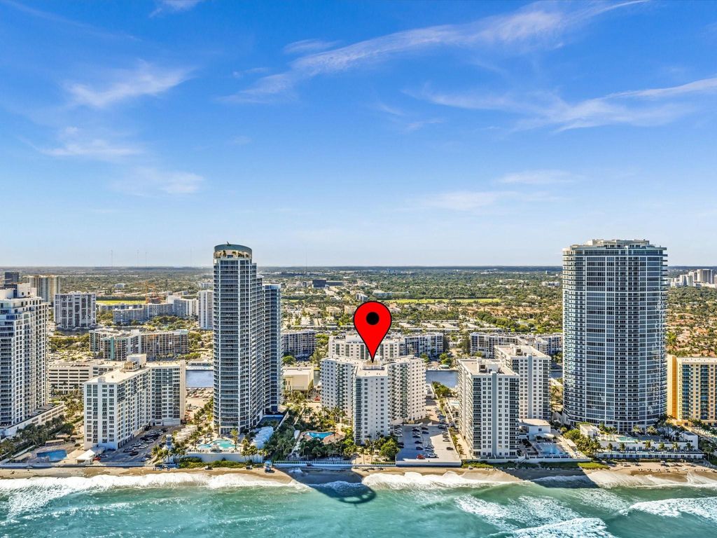 Photo of 3001 S Ocean Dr #439, Hollywood, FL 33019 (MLS # F10541552)