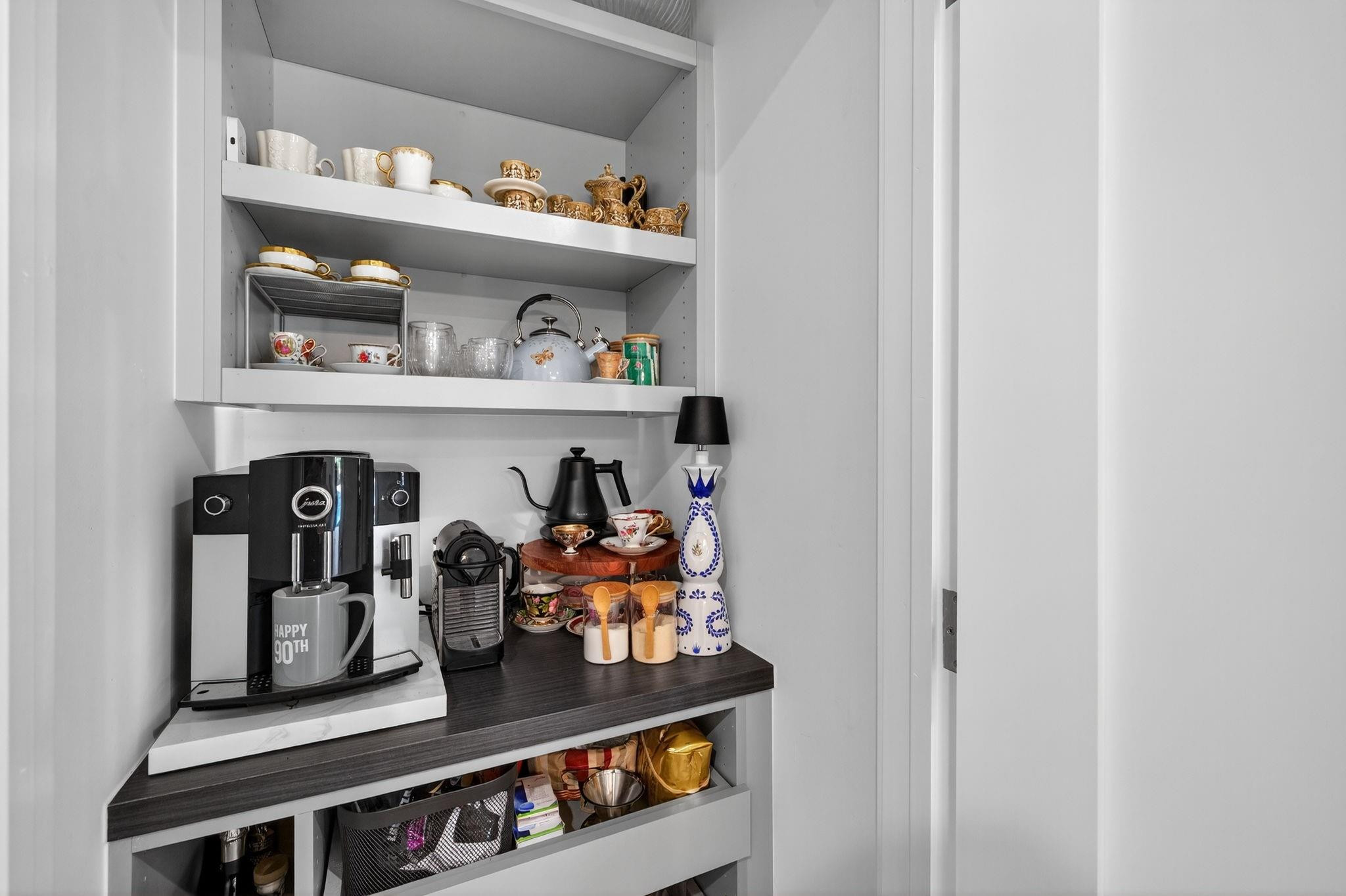 LAKE ESTATES ADD - Residential