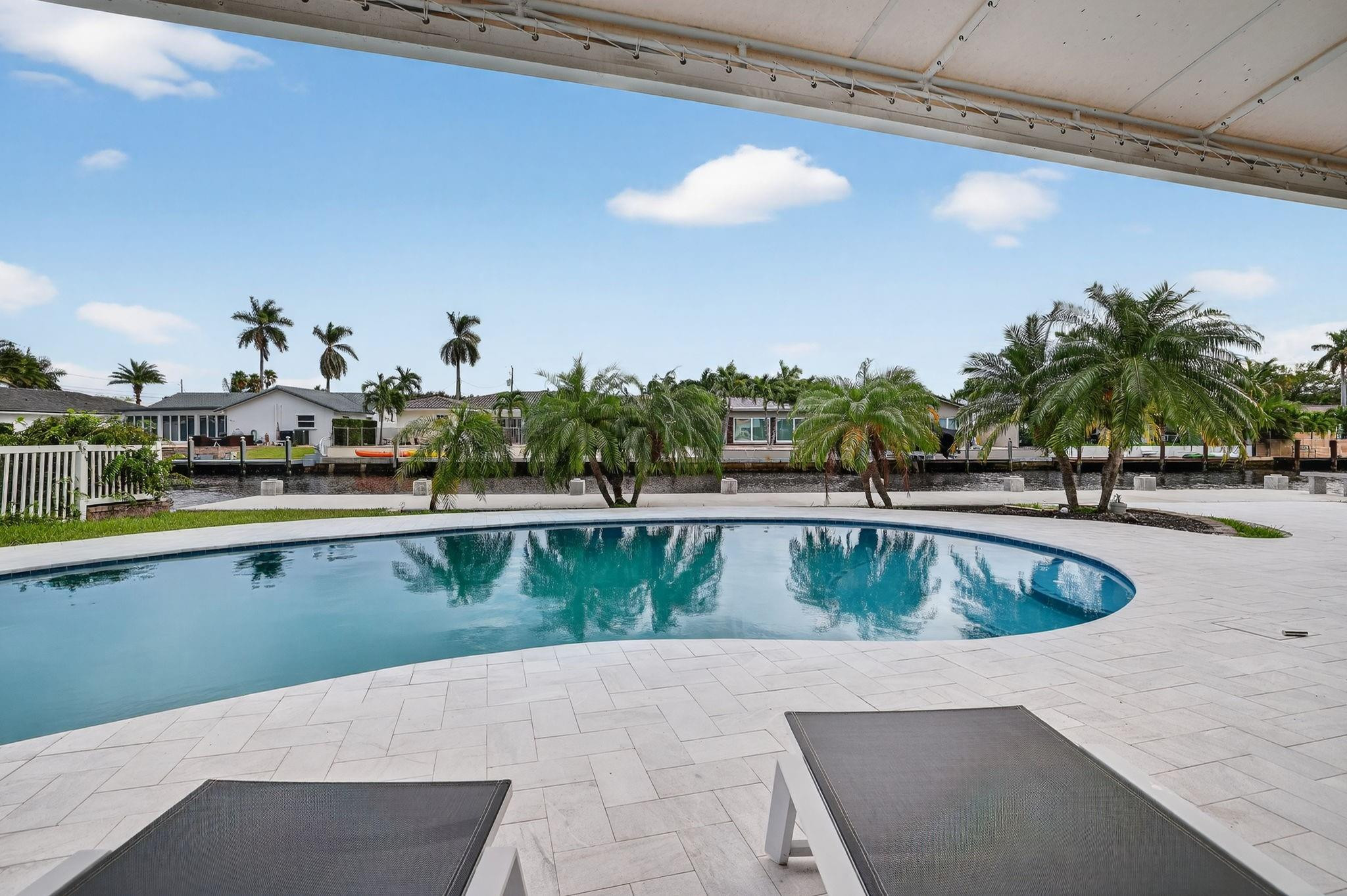 LAKE ESTATES ADD - Residential