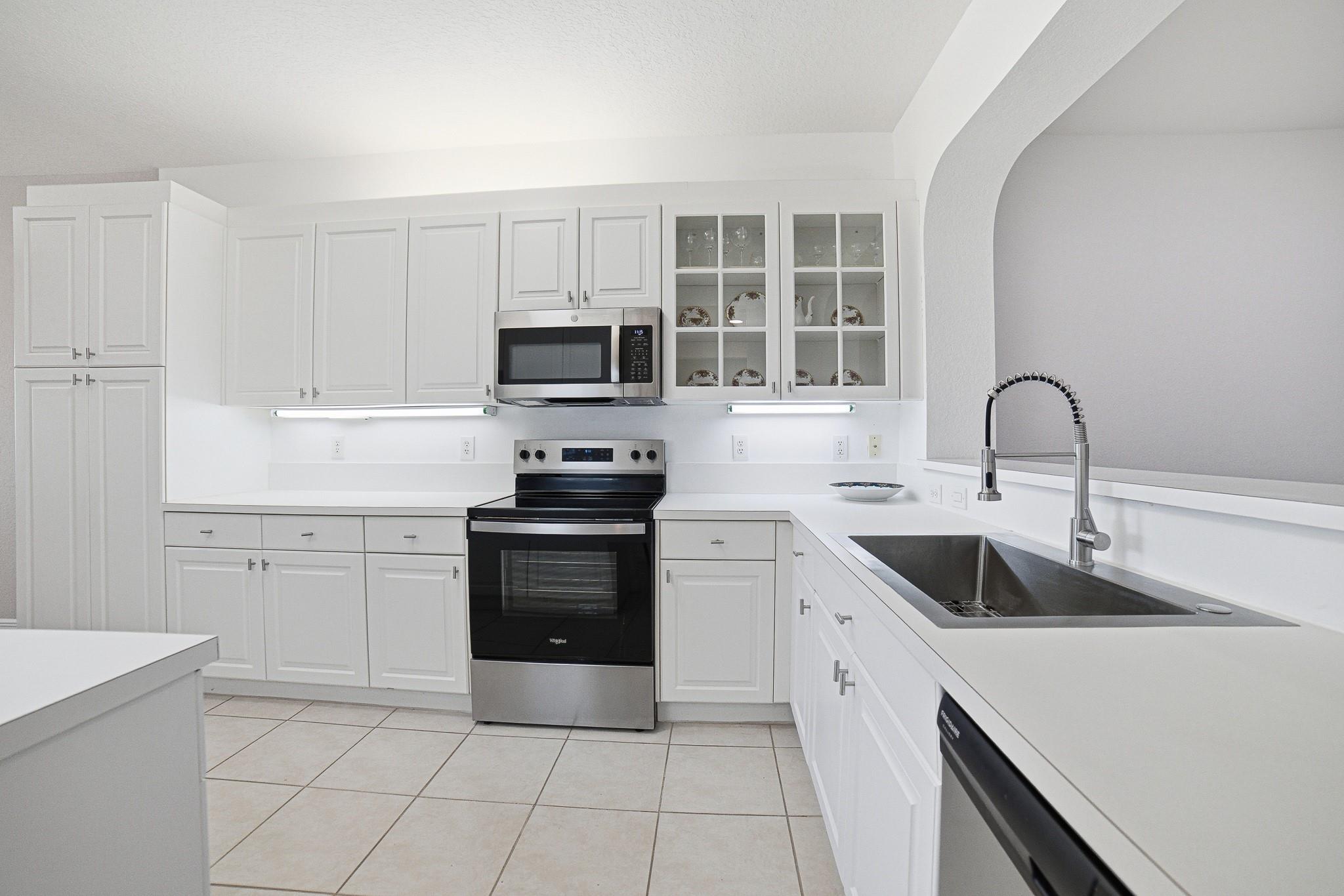 SOUTHAMPTON - Residential