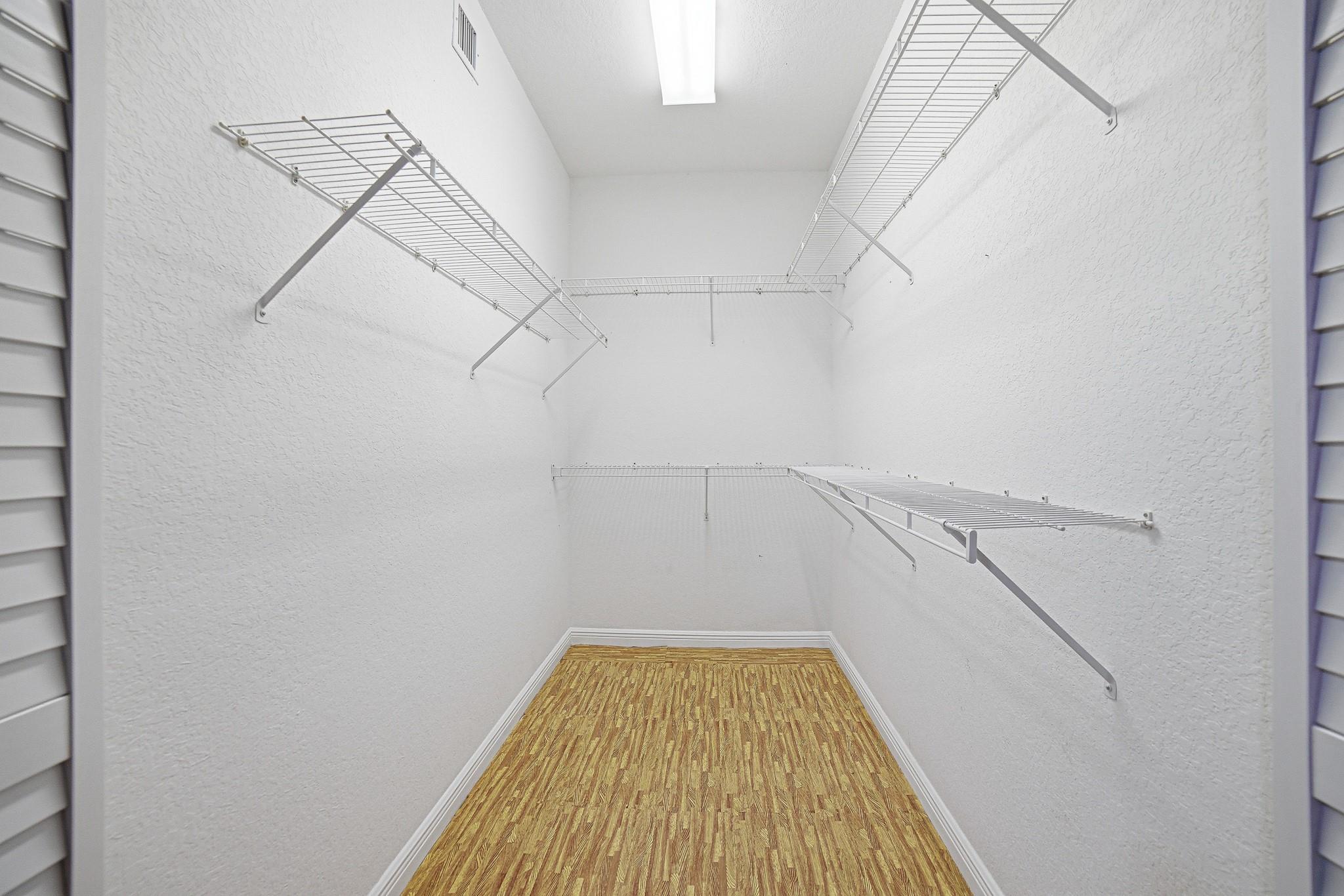 SOUTHAMPTON - Residential