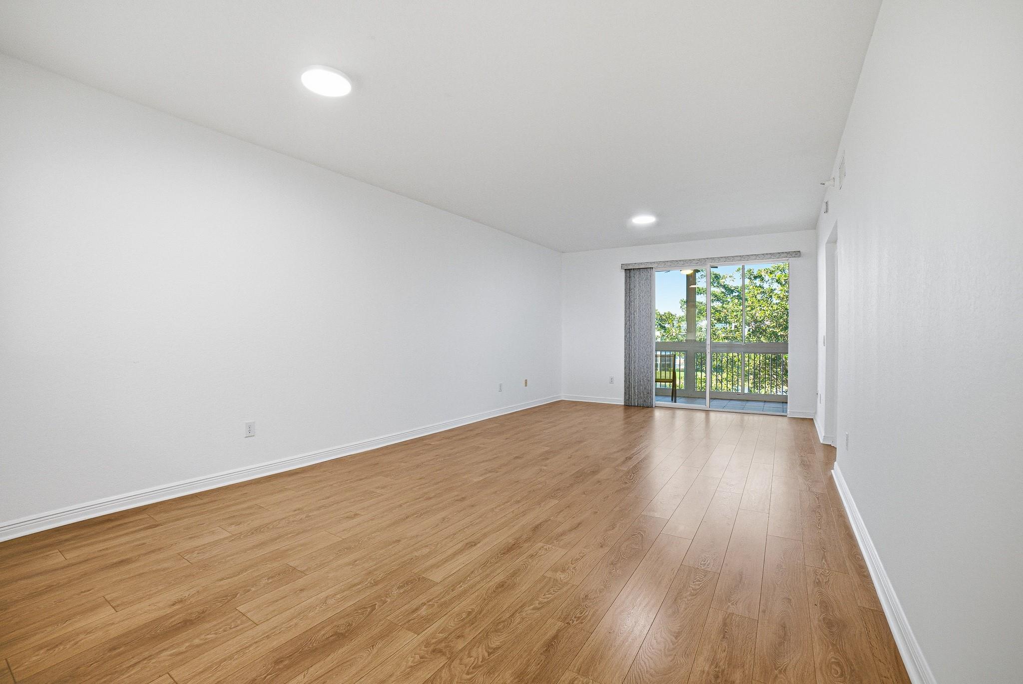 SOUTHAMPTON - Residential