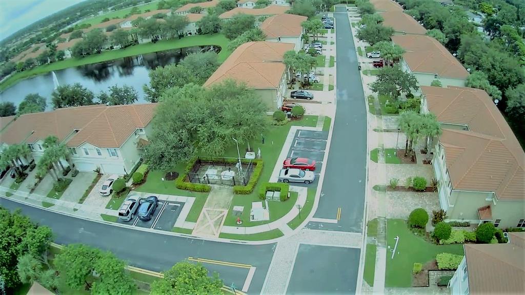 VERONA PALMS - Residential