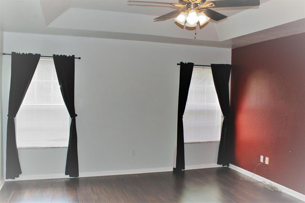 VERONA PALMS - Residential