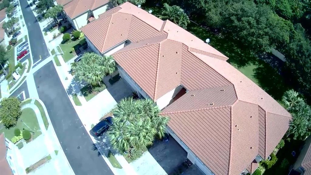 VERONA PALMS - Residential