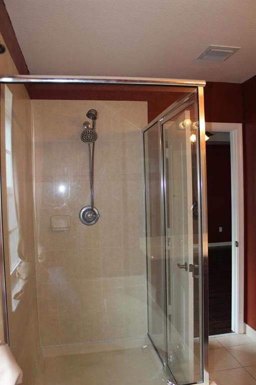 VERONA PALMS - Residential