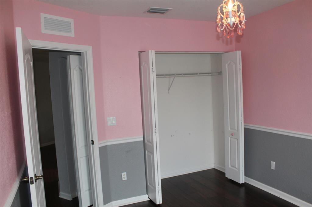 VERONA PALMS - Residential