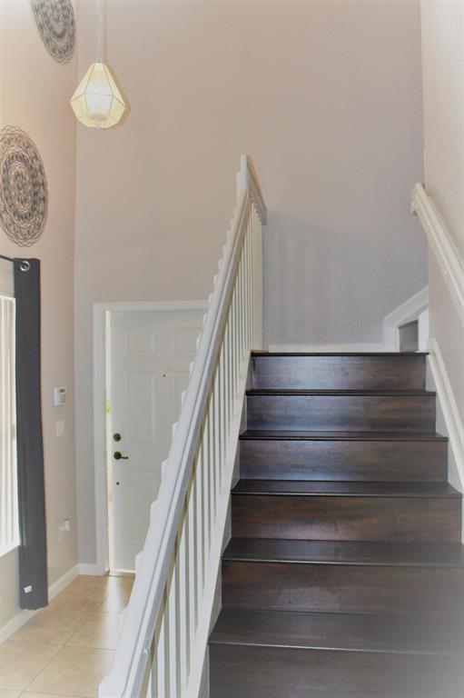 VERONA PALMS - Residential