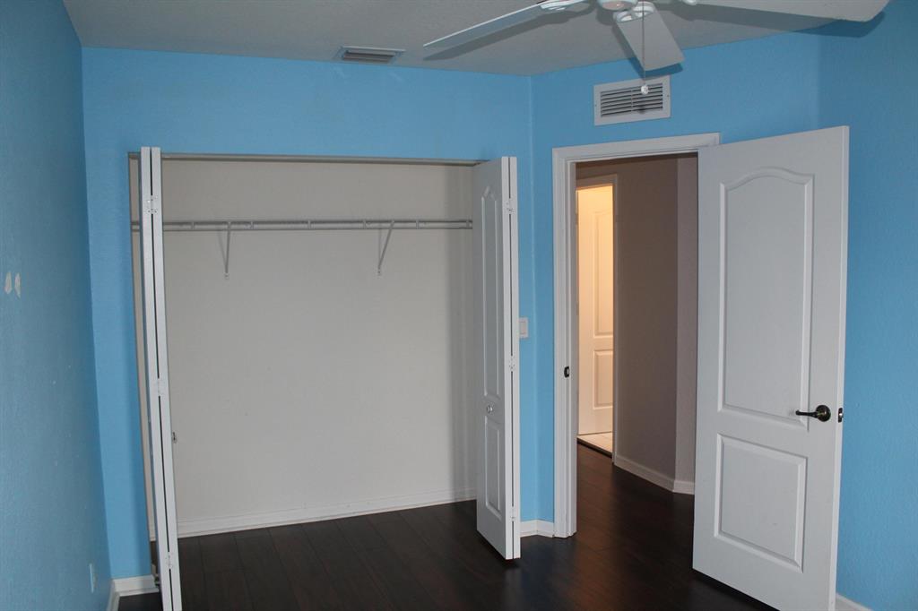 VERONA PALMS - Residential