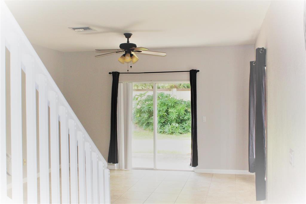 VERONA PALMS - Residential