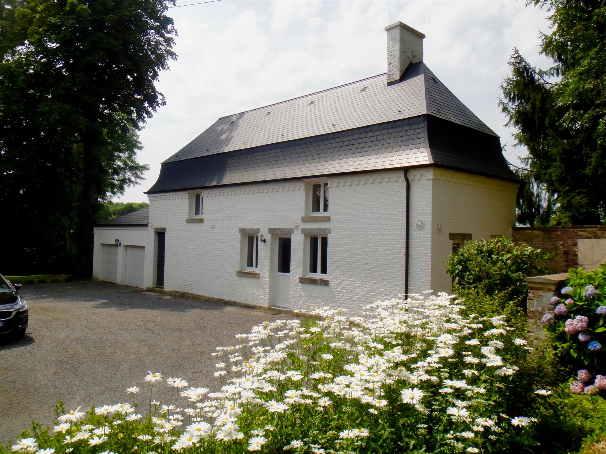 Sains-Du-Nord France - Residential