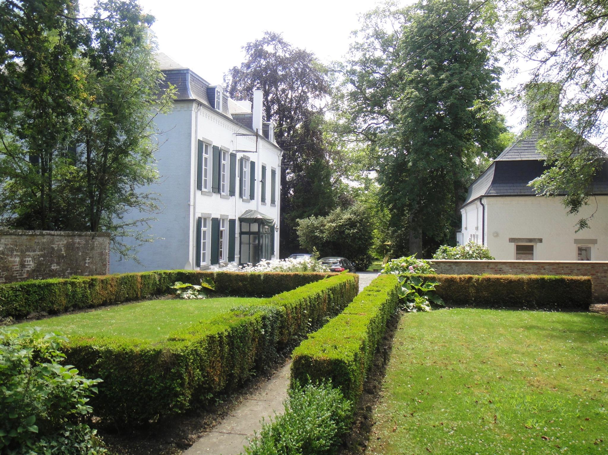 Sains-Du-Nord France - Residential