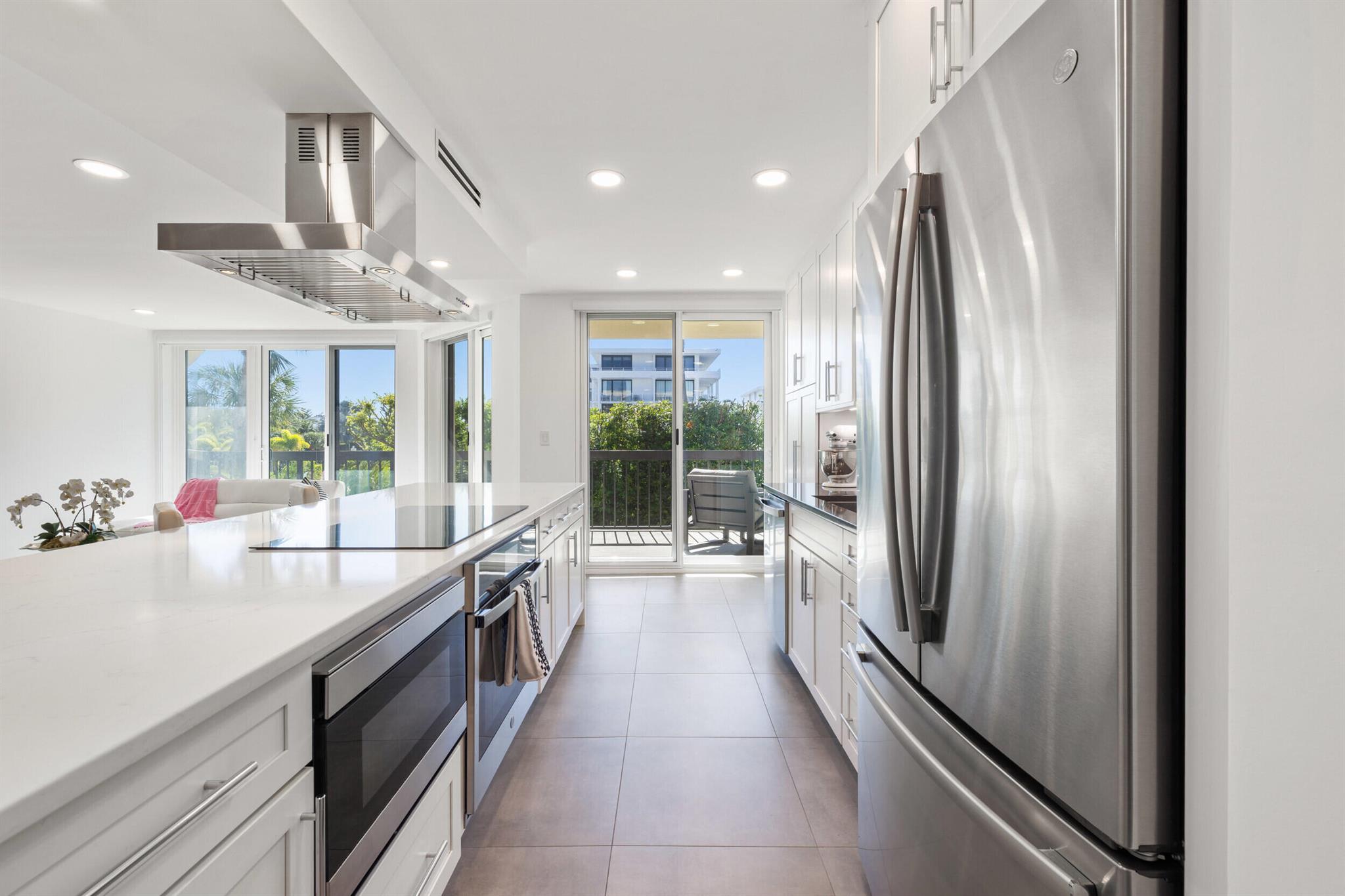 SUTTON PLACE CONDO - Residential