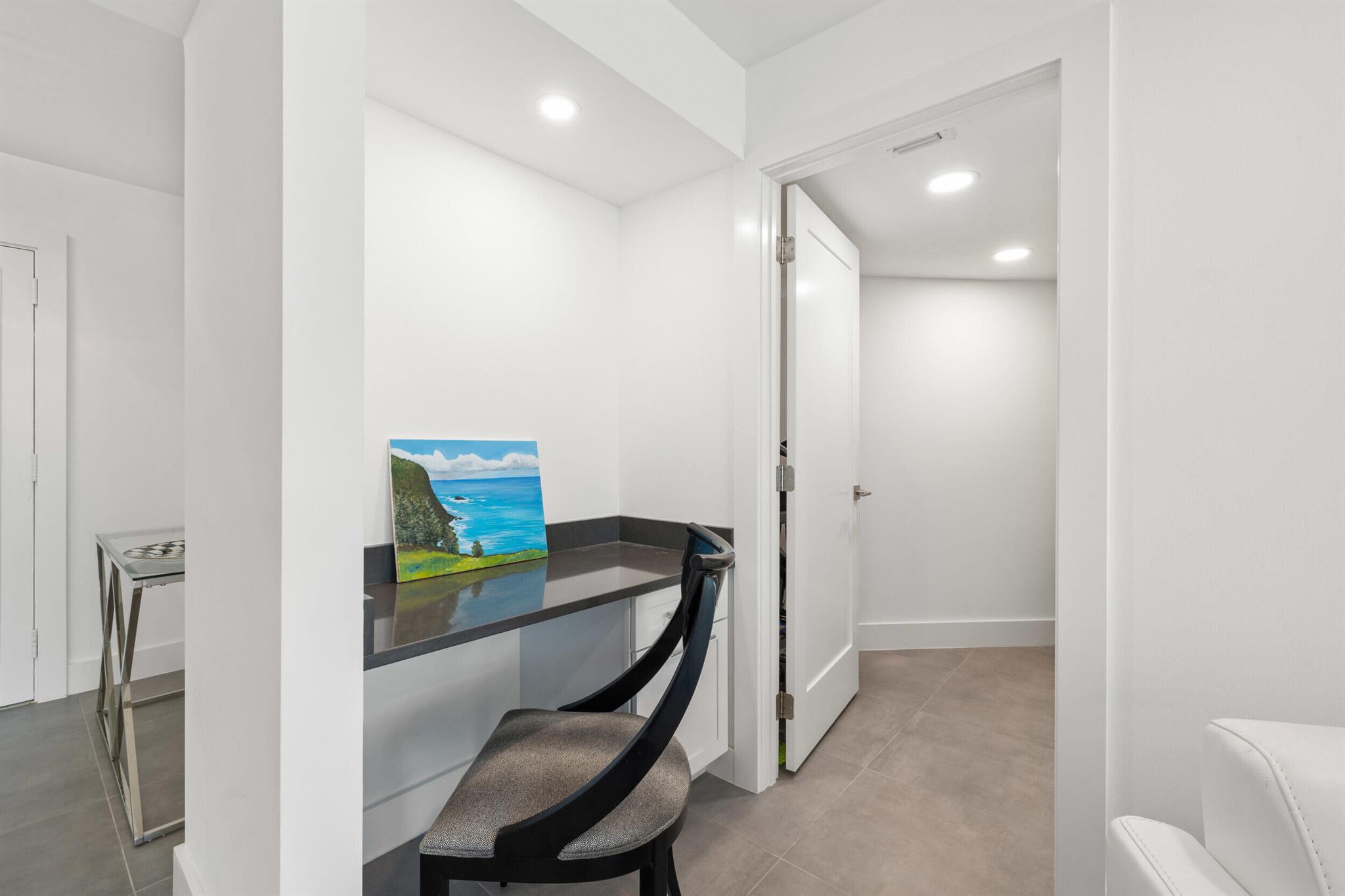 SUTTON PLACE CONDO - Residential