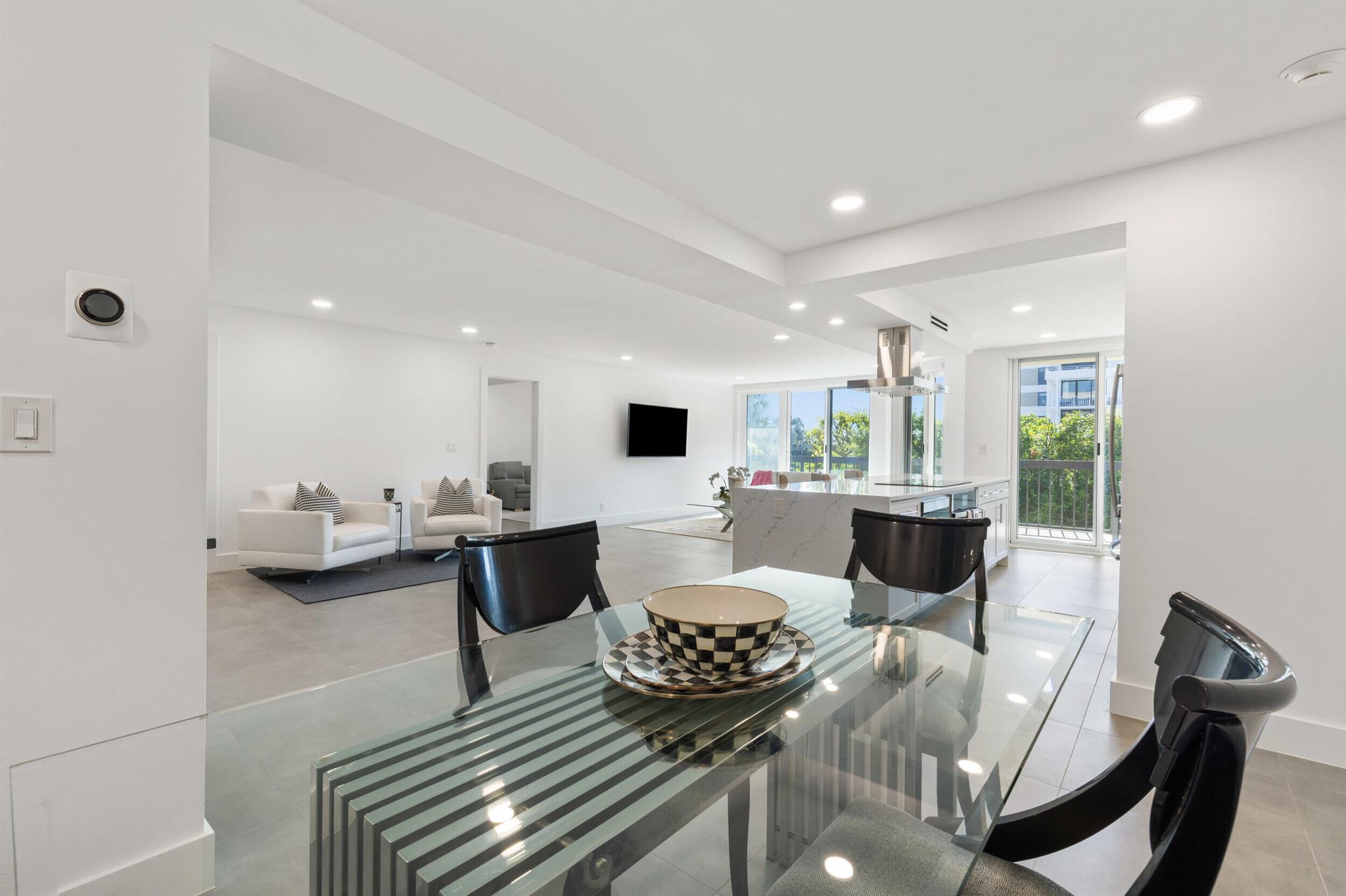 SUTTON PLACE CONDO - Residential