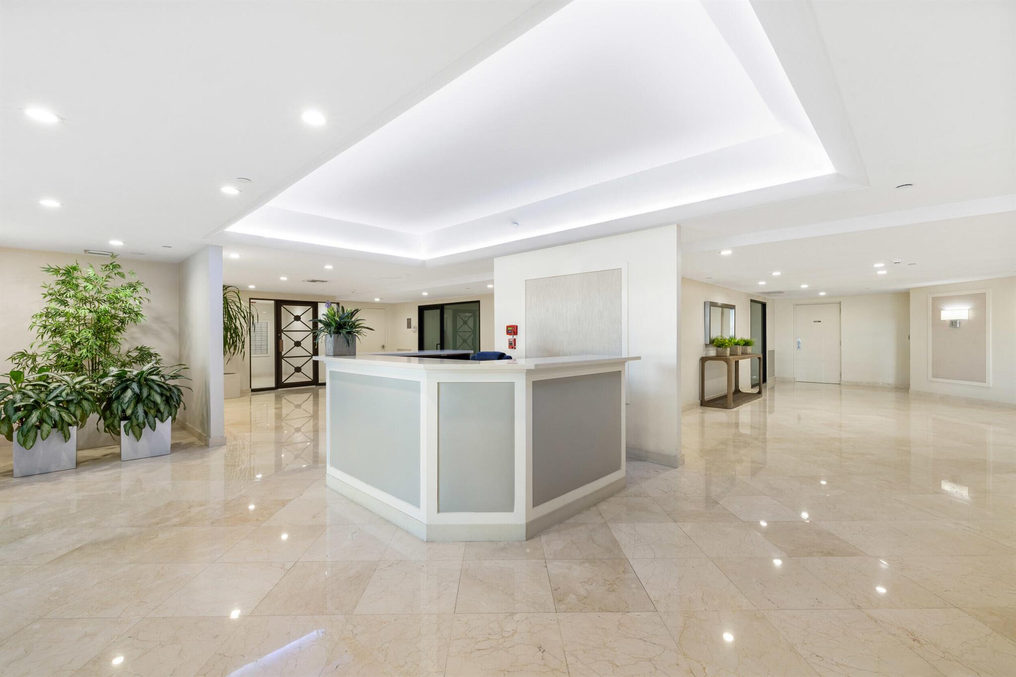 SUTTON PLACE CONDO - Residential