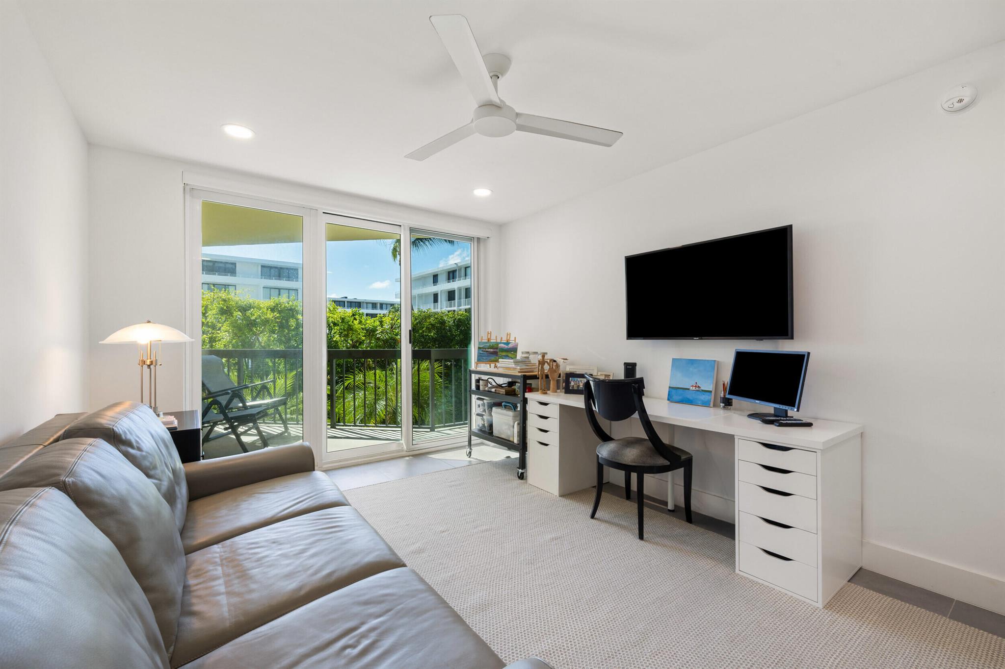 SUTTON PLACE CONDO - Residential