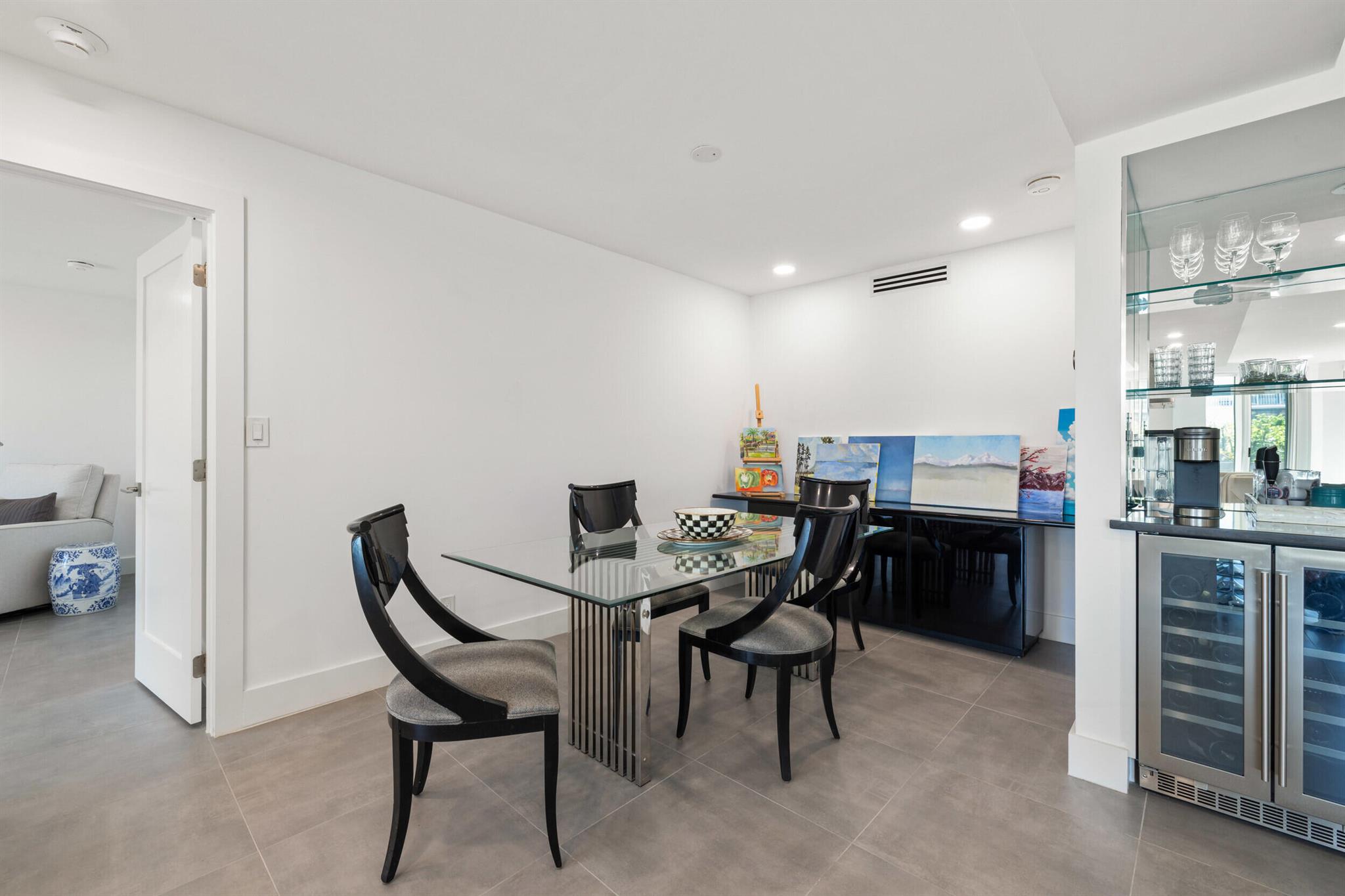 SUTTON PLACE CONDO - Residential