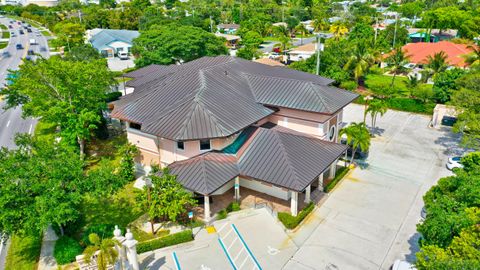 2314 S Seacrest Boulevard Boynton Beach FL 33435