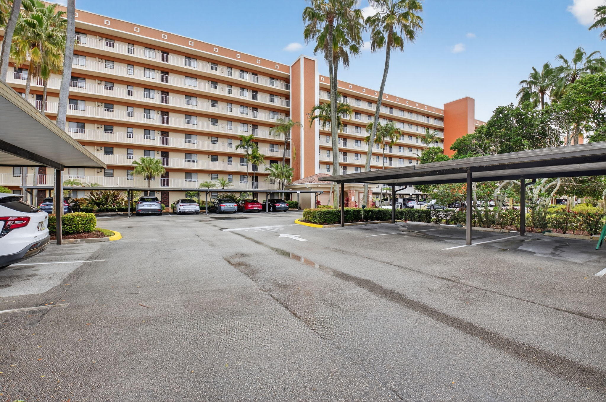 7380 S Oriole Boulevard 603