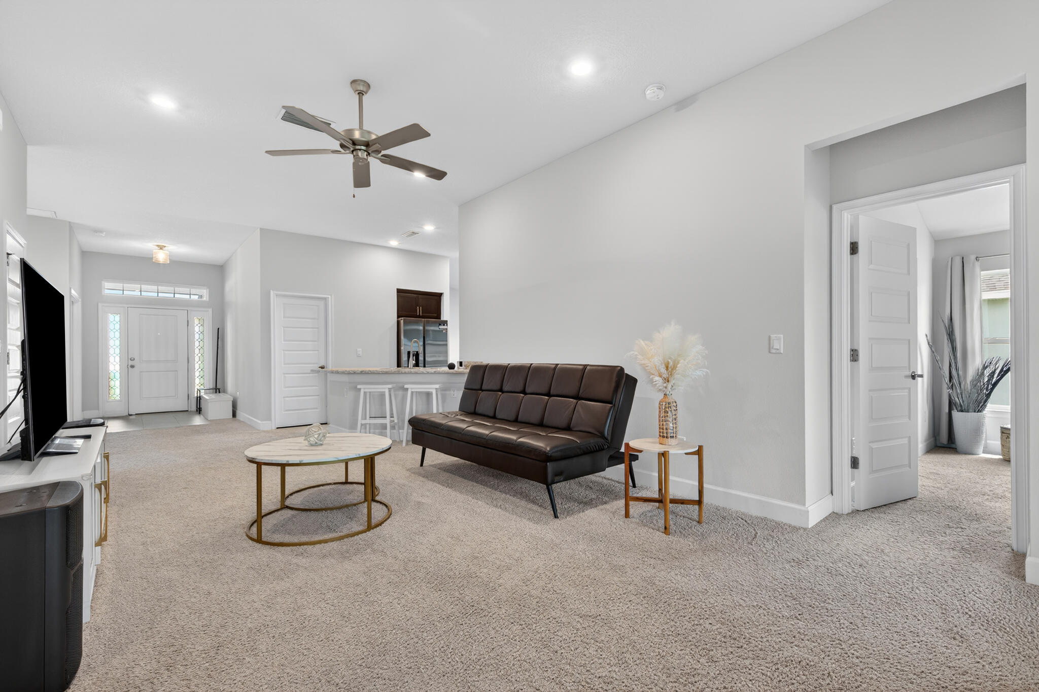 WATERSTONE - Residential